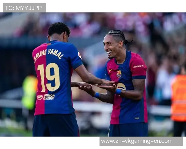 巴黎圣日耳曼大胜巴萨帽子戏法引发争议判罚引爆全场热情