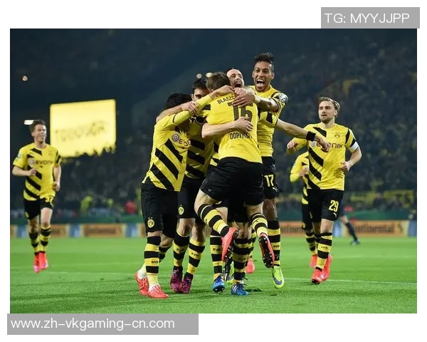 德甲热战：多特蒙德强势3-0击败阿森纳全场数据解析与精彩瞬间回顾