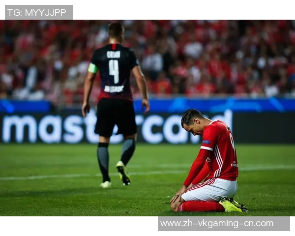 欧冠激战莱比锡逆转本菲卡上演惊天大逆转全场沸腾