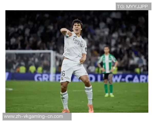 足总杯激战皇马险胜尤文图斯帽子戏法引发全场狂欢与转会传闻交织