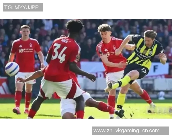 德甲焦点战拜仁大胜曼城神扑成关键争议判罚引发热议